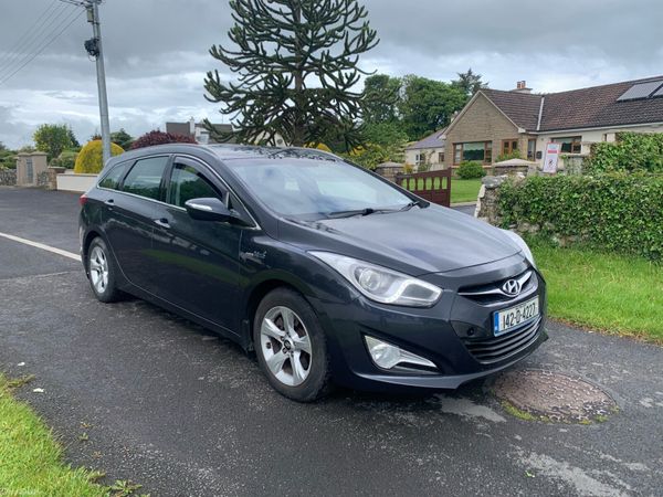 Hyundai i40 Estate/Jeep, Diesel, 2014, Blue