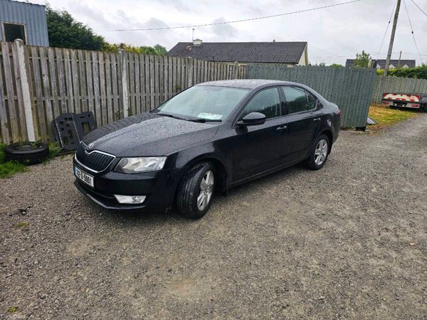 Citroen C4 Hatchback, Diesel, 2014, Grey