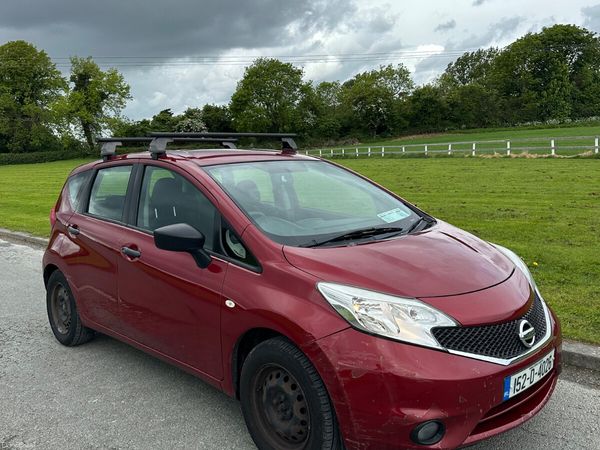 Nissan Note MPV, Diesel, 2015, Red