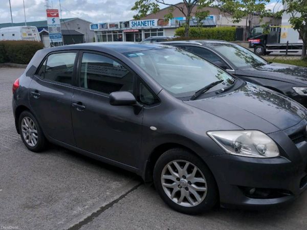 Toyota Auris Hatchback, Diesel, 2008, Grey