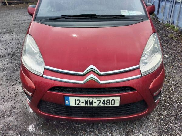Citroen C4 Hatchback, Diesel, 2012, Red