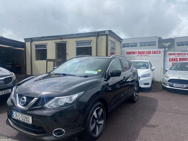 Nissan Qashqai SUV, Diesel, 2017, Black