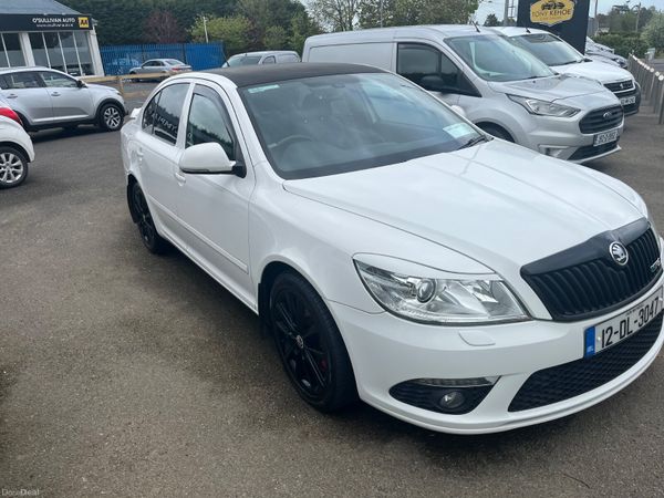 Skoda Octavia Hatchback, Diesel, 2012, White