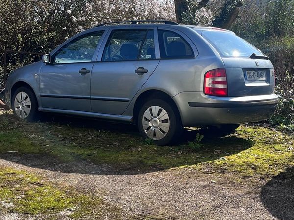 Skoda Fabia Estate, Petrol, 2006, Grey