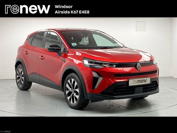 Renault Captur Hatchback, Petrol, 2025, Red