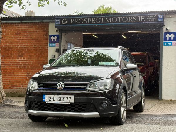 Volkswagen Polo Hatchback, Petrol, 2012, Black