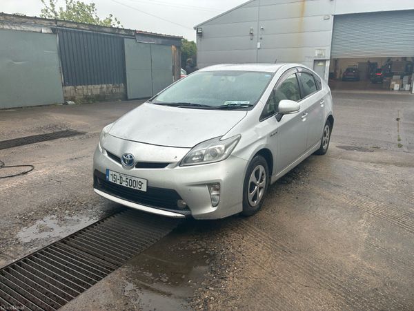 Toyota Prius Hatchback, Petrol Hybrid, 2015, Silver