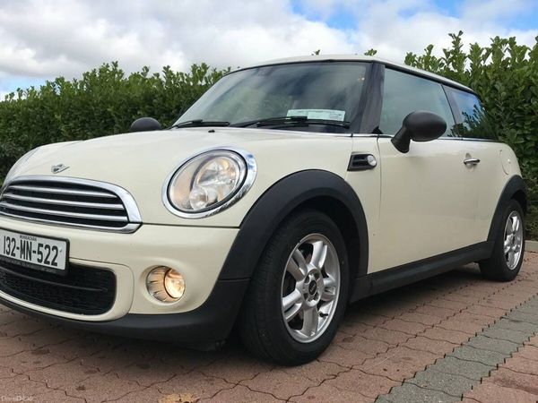 Mini One Hatchback, Diesel, 2013, White
