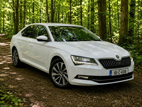 Skoda Superb Saloon, Diesel, 2016, White