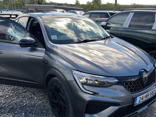 Renault Arkana Hatchback, Petrol, 2024, Grey