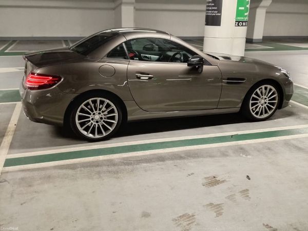 Mercedes-Benz SLC Convertible, Diesel, 2016, Gold