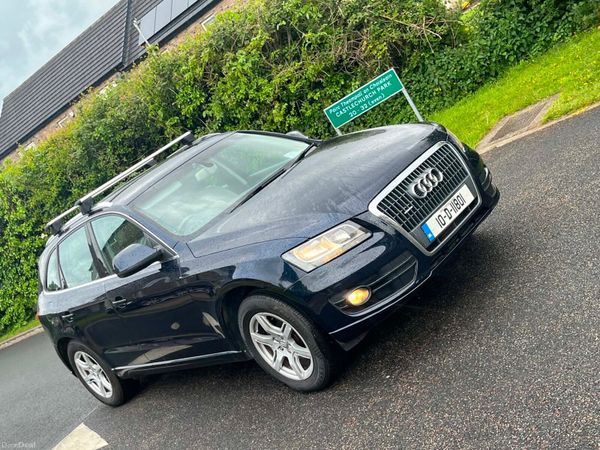 Audi Q5 SUV, Diesel, 2010, Blue
