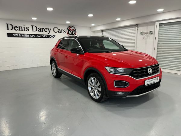 Volkswagen T-Roc Estate, Diesel, 2021, Red