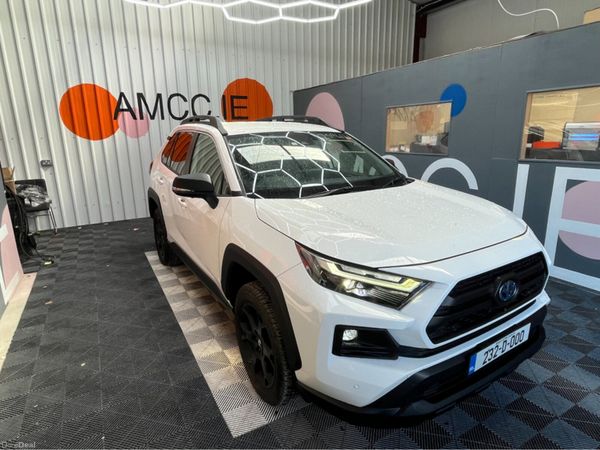 Toyota RAV4 SUV, Petrol Hybrid, 2023, White