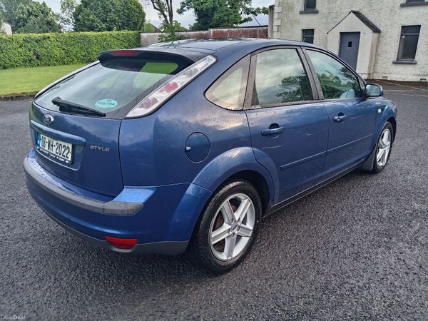 Ford Focus Hatchback, Petrol, 2008, Blue