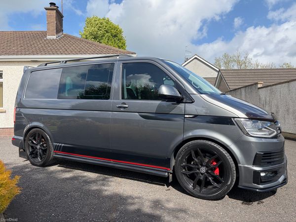 Volkswagen Transporter Van, Diesel, 2017, Grey