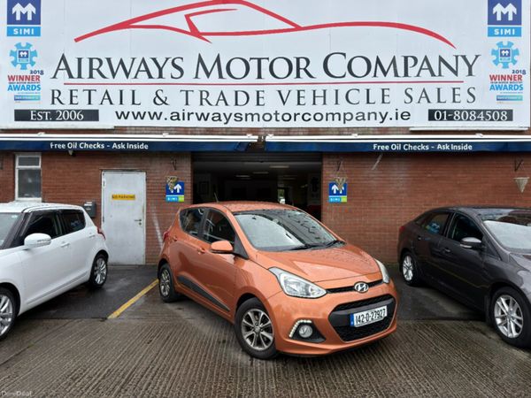 Hyundai i10 Hatchback, Petrol, 2014, Orange