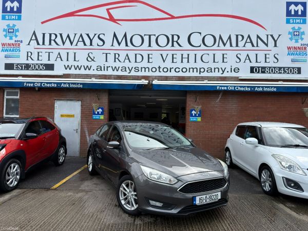 Ford Focus Saloon, Petrol, 2015, Grey