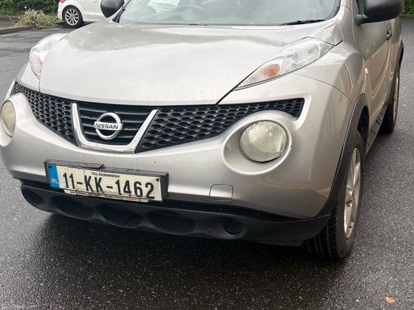 Nissan Juke SUV, Petrol, 2011, Silver