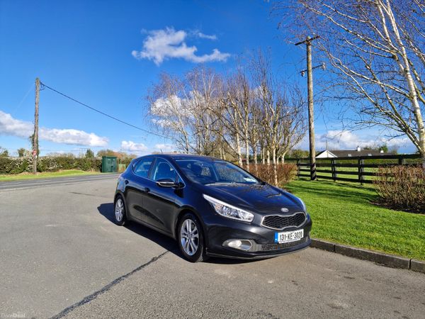 Kia Ceed Hatchback, Diesel, 2013, Black