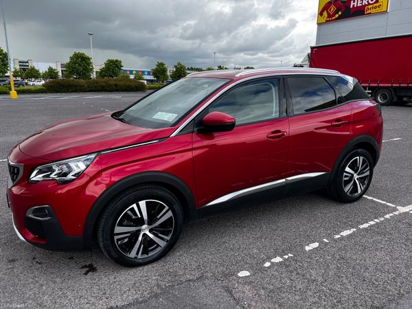 Peugeot 3008 MPV, Diesel, 2020, Red