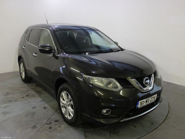 Nissan X-Trail SUV, Diesel, 2016, Green
