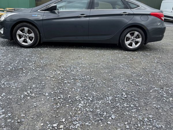 Hyundai i40 Saloon, Diesel, 2014, Grey