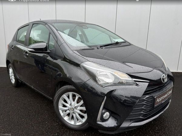 Toyota Yaris Hatchback, Petrol, 2018, Black