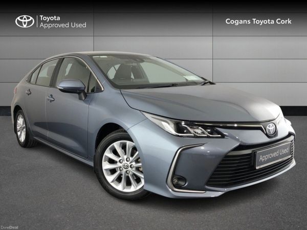 Toyota Corolla Saloon, Petrol Hybrid, 2022, Grey