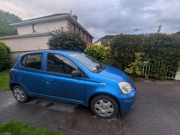 Toyota Yaris Hatchback, Petrol, 2003, Blue