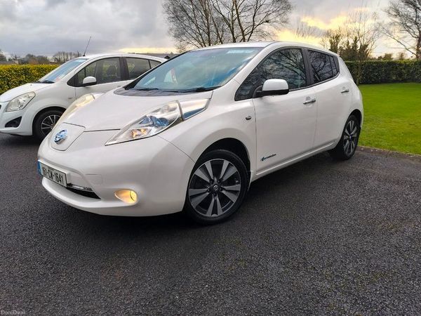 Nissan Leaf Hatchback, Electric, 2016, White