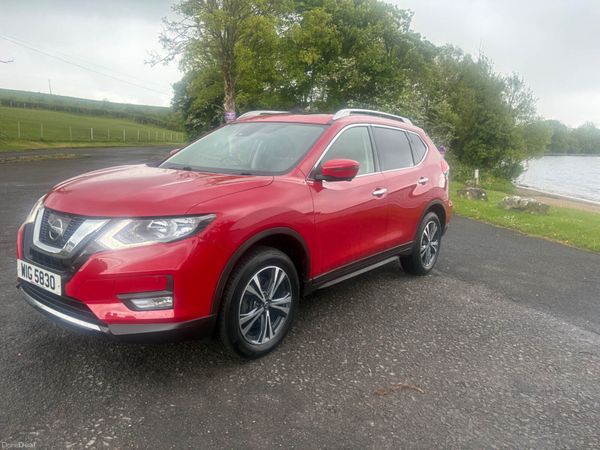 Nissan X-Trail SUV, Diesel, 2017, Red