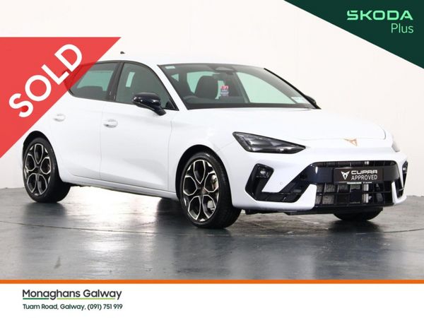 Cupra Leon Hatchback, Petrol, 2026, White