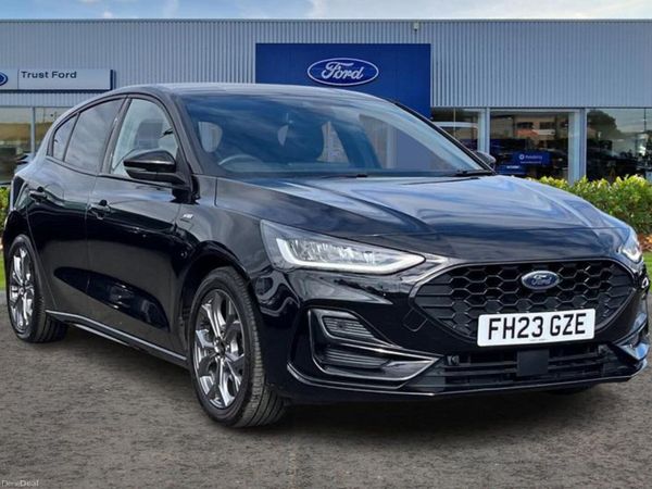 Ford Focus Hatchback, Petrol, 2023, Black