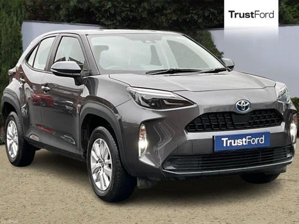 Toyota Yaris Cross Estate, Petrol Hybrid, 2023, Grey