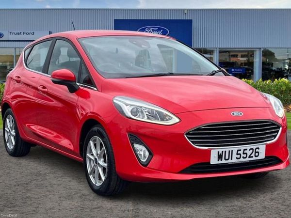Ford Fiesta Hatchback, Petrol, 2017, Red