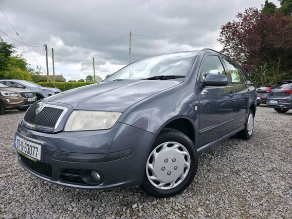 Skoda Fabia Estate/Jeep, Petrol, 2007, Grey