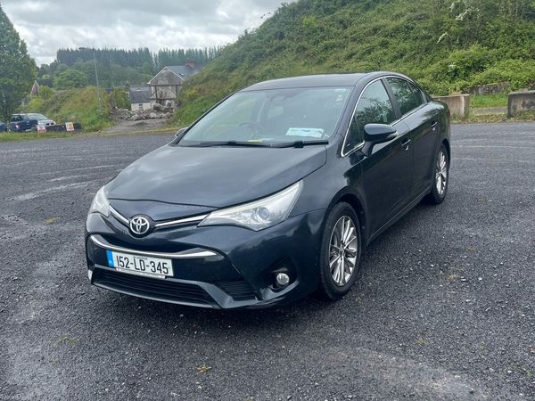 Toyota Avensis Saloon, Diesel, 2015, Grey