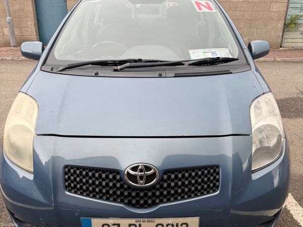 Toyota Yaris Hatchback, Petrol, 2007, Blue