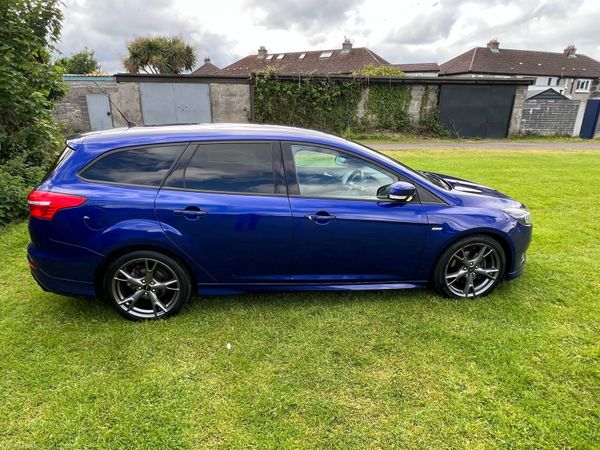 Ford Focus Estate, Diesel, 2017, Blue