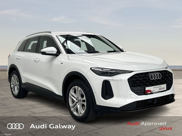 Audi Q5 SUV, Petrol Plug-in Hybrid, 2026, White