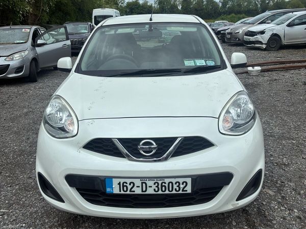Dacia Sandero Hatchback, Petrol, 2016, Black