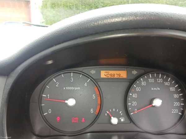 Kia Rio Saloon, Diesel, 2009, Red
