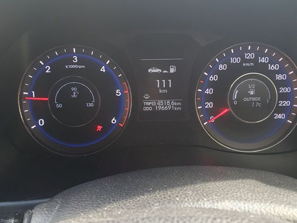 Hyundai i40 Saloon, Diesel, 2013, Grey