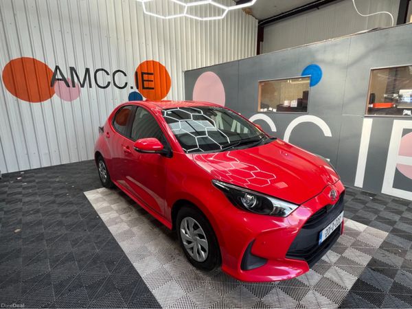 Toyota Yaris Hatchback, Petrol, 2020, Red