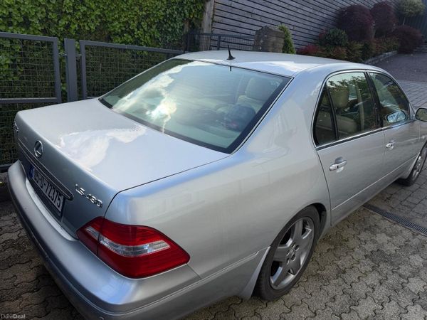 Lexus LS Saloon, Petrol, 2005, Silver