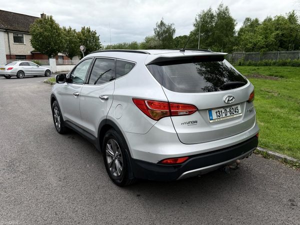 Hyundai Santa Fe SUV, Diesel, 2013, Silver