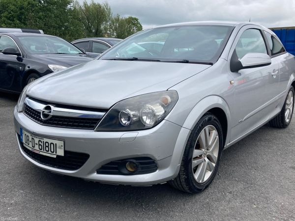 Opel Astra Hatchback, Petrol, 2008, Silver