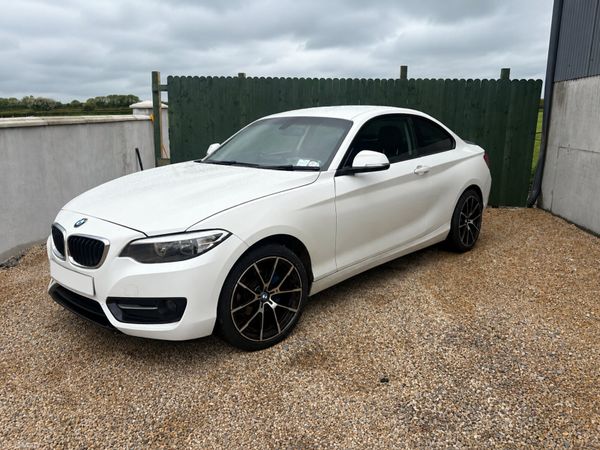 BMW 2-Series Coupe, Diesel, 2016, White