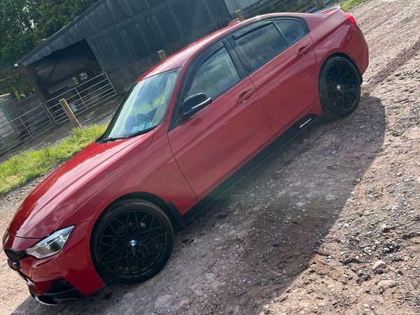 BMW 3-Series Saloon, Diesel, 2017, Red